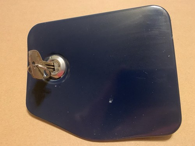 #ad 89 95 Toyota Pickup OEM Blue Gas Fuel Door Cover Lid KEY $99.99