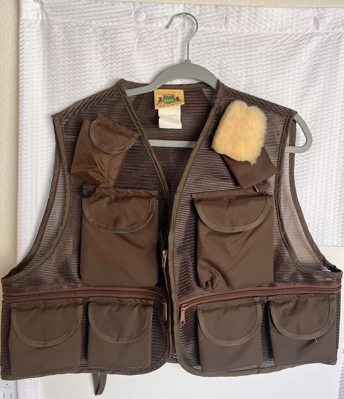 Vintage Ideal Products Fly Fishing Vest Made in USA Tackle Vest Gorpcore Utility
Opens in a new wind