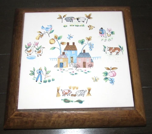 International Stoneware Heartland Tea Tile Trivet Wood Frame Hot Plate Farmhouse