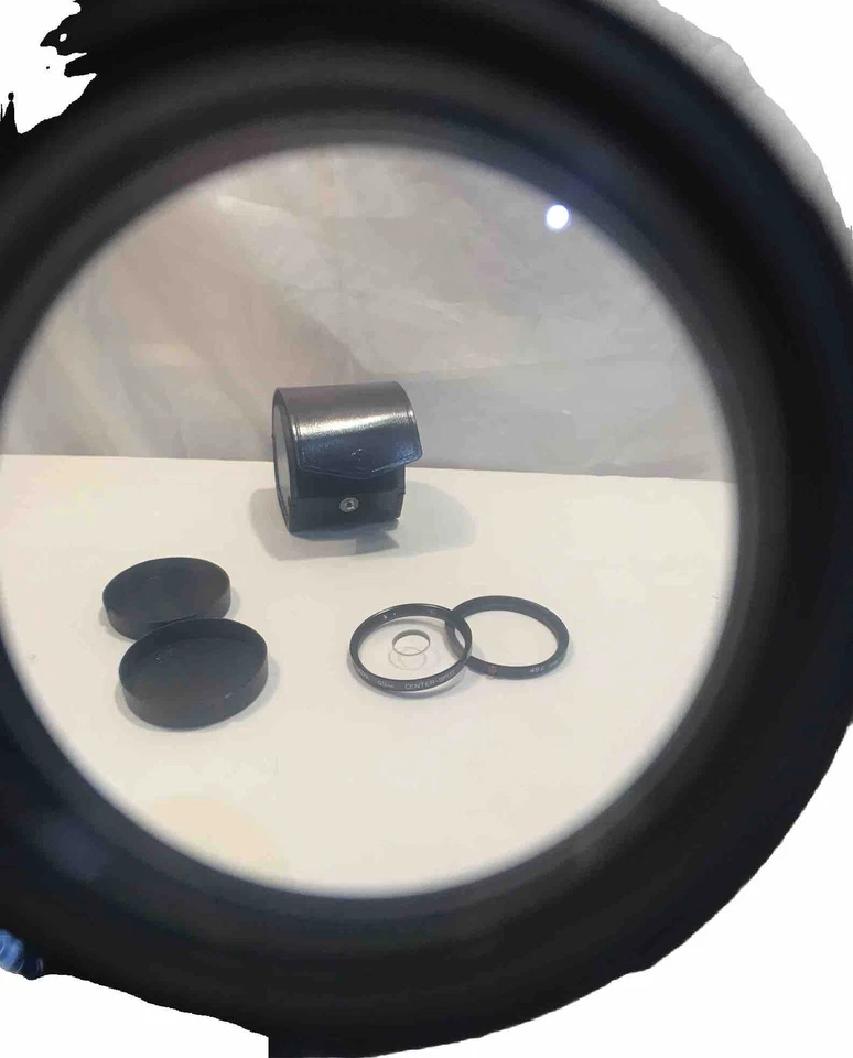 JESSOP 2 - 1 VIDEO CONVERTER LENS & AN HOYA CENTER SPOT FILTER LENS LEATHER CASE - Image 4 of 4