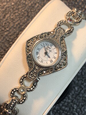 Vintage Faberge Women display picture 2