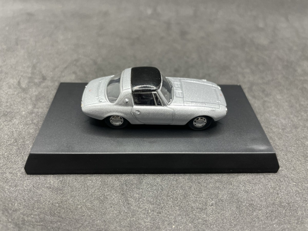 Kyosho 1/64 Toyota collection Sports 800 Silver diecast model car