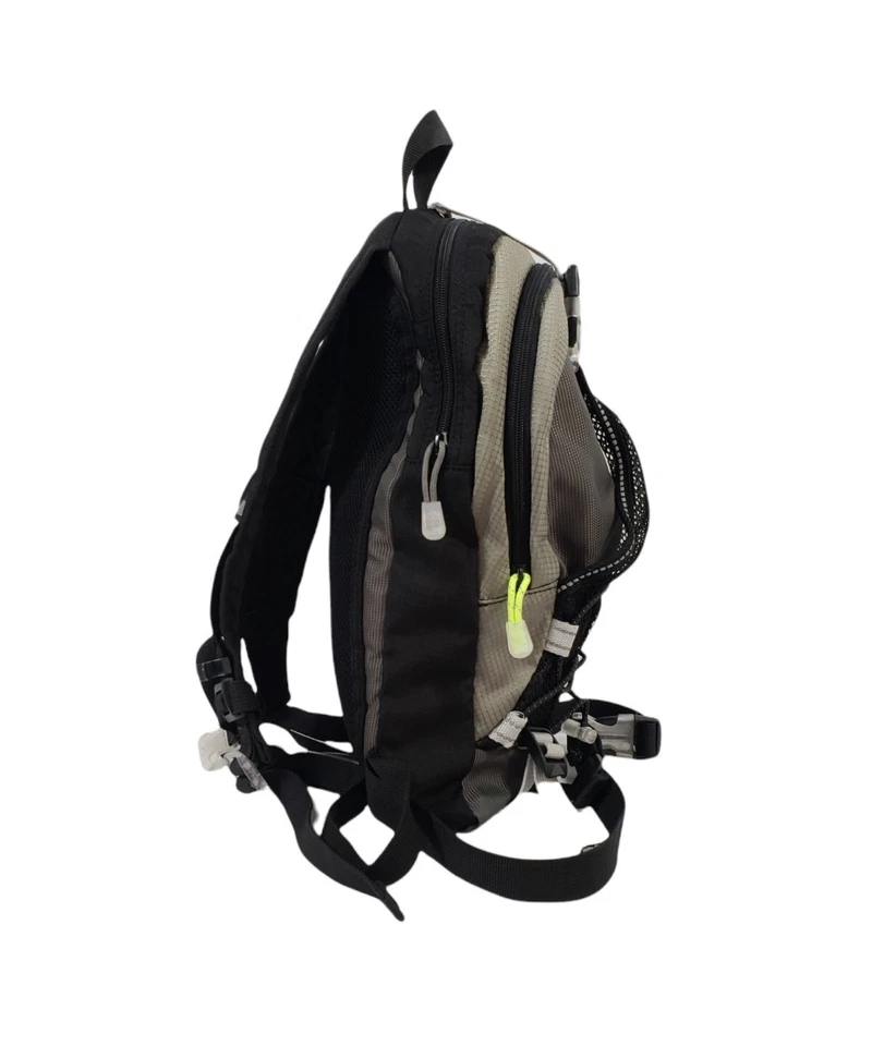 Рюкзак Outdoor Products для пеших прогулок/велоспорта маленький регулируемый черный/серый... - Изображение 2 из 4