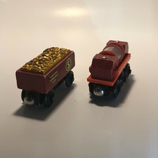 Thomas  Friends Wooden Railway Sodor Mining Co. Gold Car and Gold Sifting Car