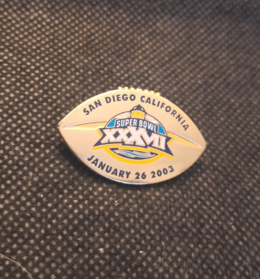 San Diego California XXXVII January 26, 2003 Football Pinback
