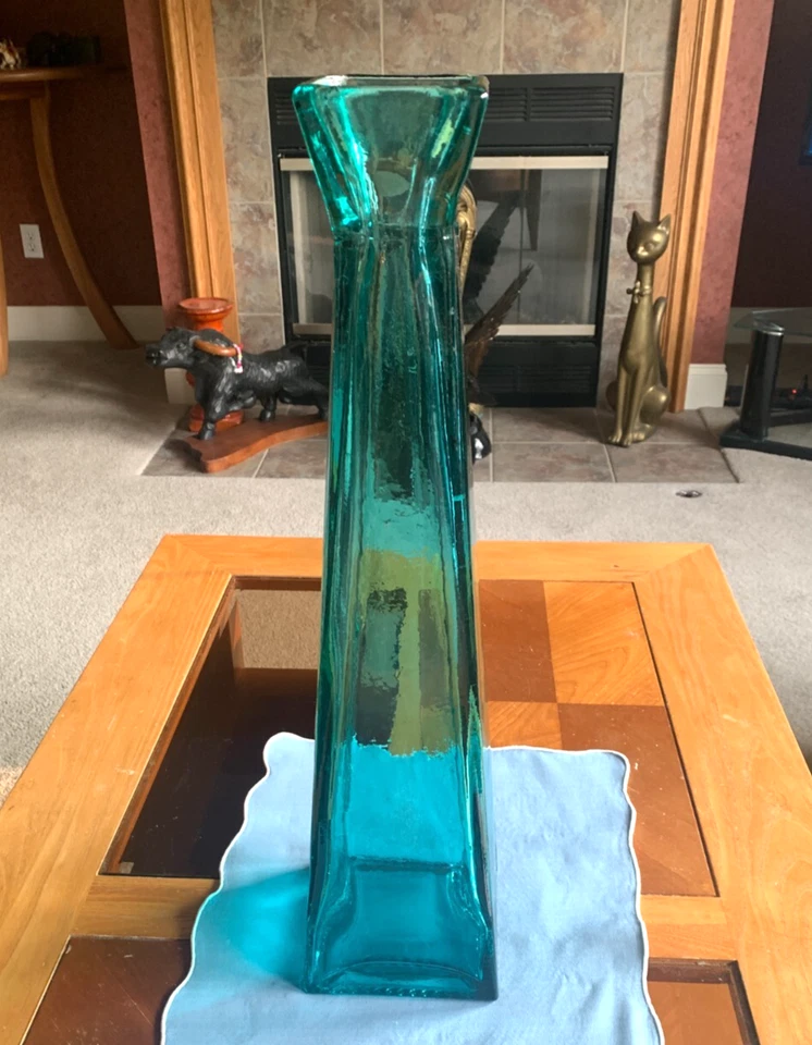 Teal Blue Floor Vase 21-inch-Tall Square Pyramidal Flower Vase - weighs 10 lbs. - Image 3 of 4