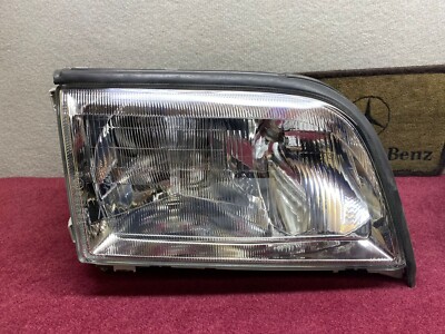 Mercedes Benz W140 Xenon Headlight A1408209161 & A1408209261 NOS