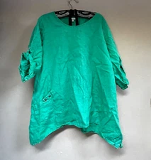 Kleen Women's Medium Green Roll-Tab Sleeve Hanky Hem Linen Blend Blouse Top