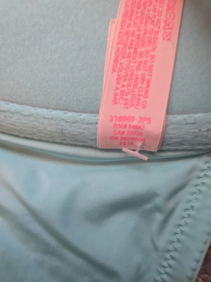 VINTAGE VICTORIA'S SECRET PUSH-UP PIGEONNANT RACERBACK BRA SIZE 38D - Image 4 of 4