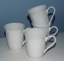 SET OF 4 Wedgwood Strawberry &