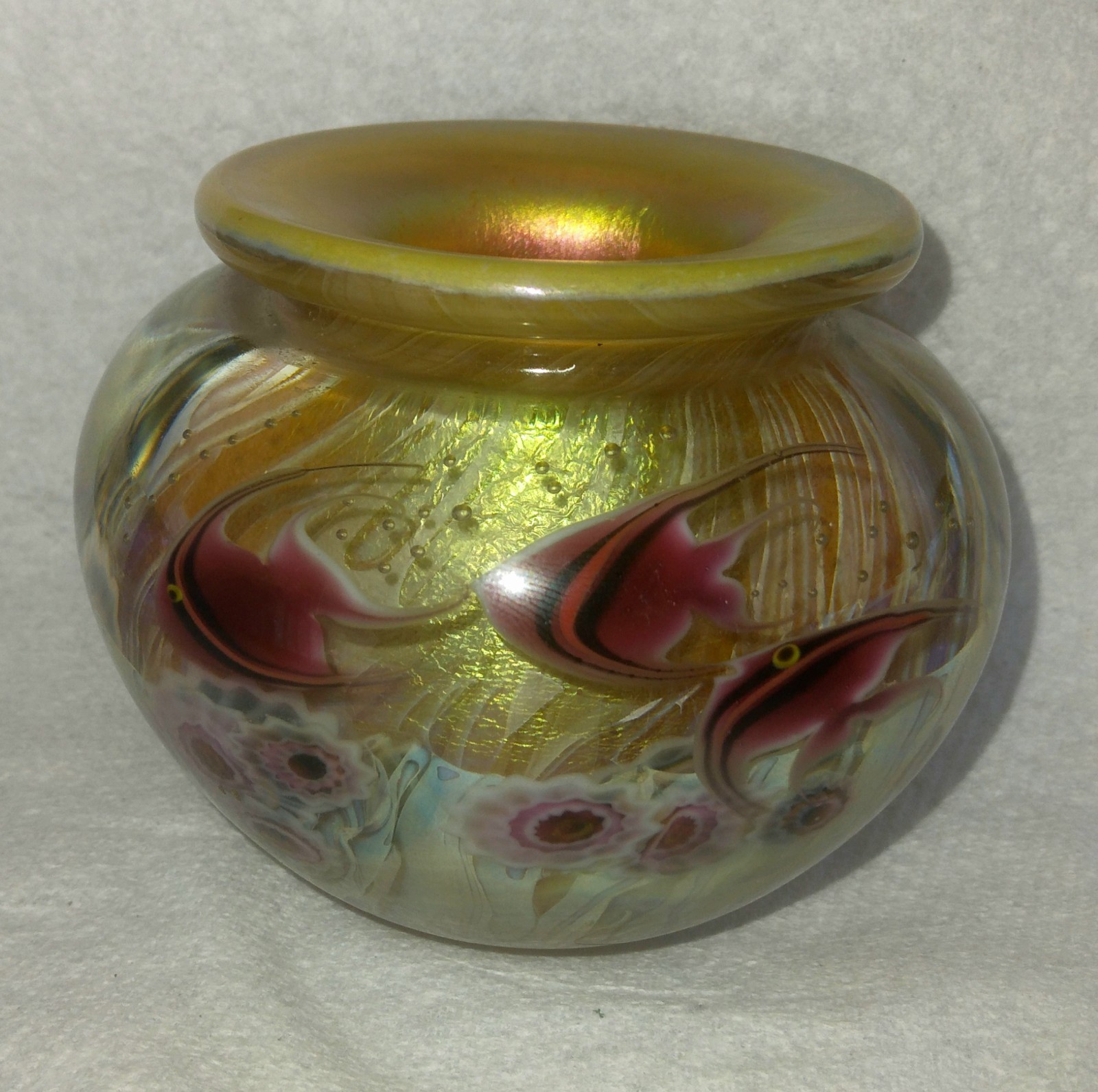 1993 Daniel Salazar Lundberg Studios Mini Aquarium Art Glass Vase