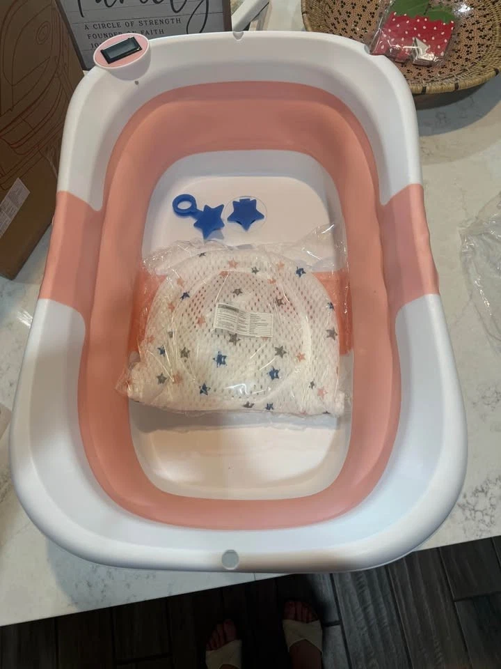 Collapsible Baby Bathtub - Pink
Opens in a new window or tab
