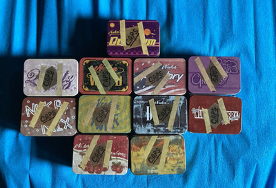 Fallout 11 Sorten Nuka Cola Caps 220 Kronkorken mit Collectible Tin Blechdosen