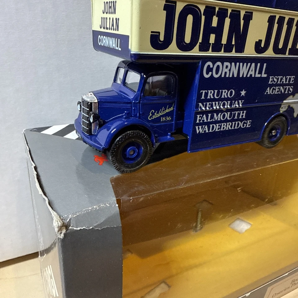 Corgi Classics #97080 Bedford O Series Pantechnicon John Julian Truck - Image 3 of 4