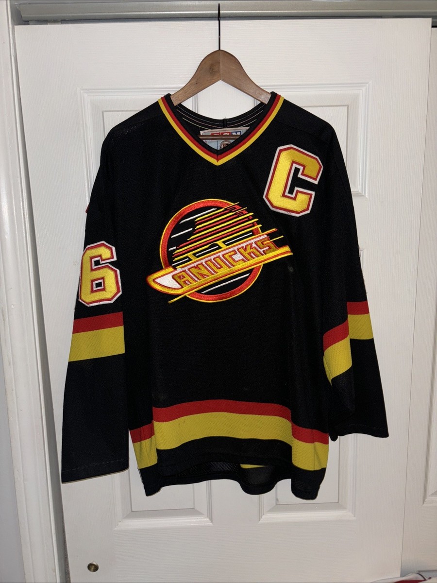 Vintage Authenthic CCM Trevor Linden Vancouver Canucks Hockey