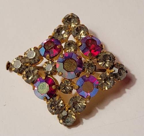 Broche Vintage En Cristal Grenat & Blanc Irisé - Monture Métal Doré - Occasion, Bijou Rétro