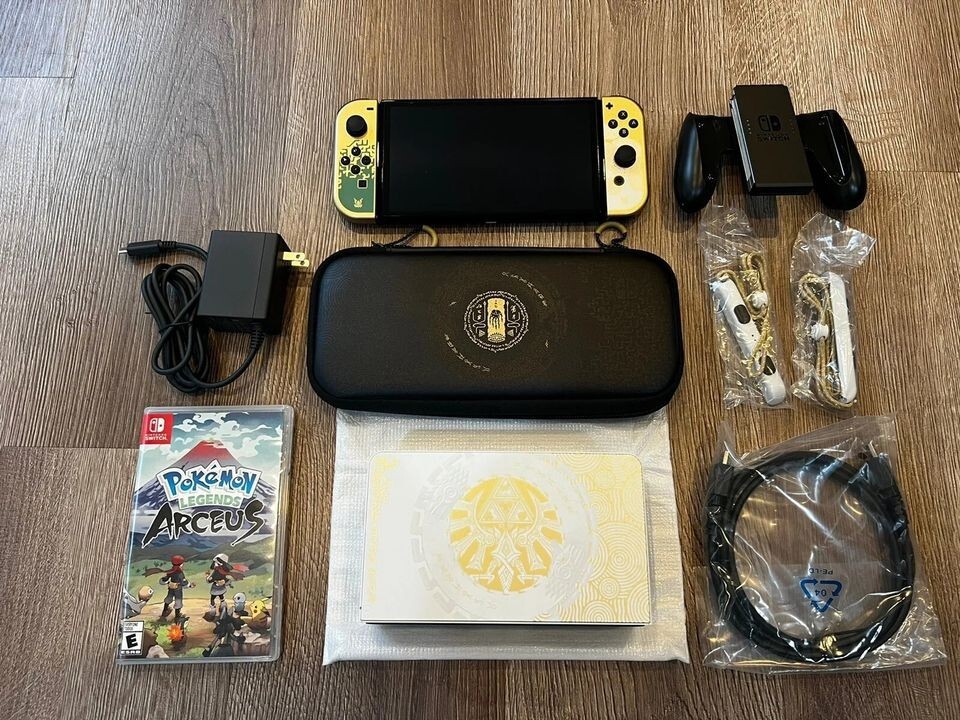 Nintendo Switch OLED Zelda Bundle