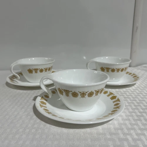 Vintage Corelle Crazy Daisy Spring Blossom Coffee Tea Cups and Saucers set of 3