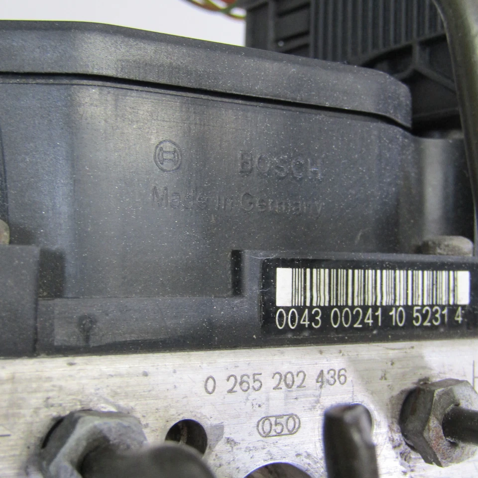 Bomba de freno hidráulica antibloqueo ABS 2000-2003 Mercedes CLK320 OEM W208 CLK430 Foto 3 de 4