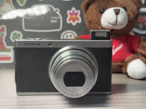 Fujifilm XF1 Black Compact Digital Camera Gift 90%NEW On Sale!!!