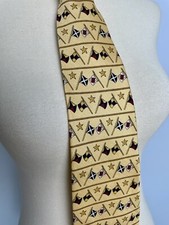 TOMMY HILFIGER 100 SILK NECK TIE YELLOW Blue Red 4 X 56 Flags Stars Stripes