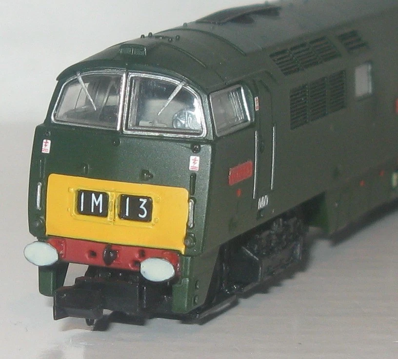 Dapol N 2D-003-002 BR Green Class 52 Diesel D1038 Western Sovereign DCC Ready - Image 3 of 4