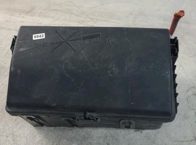 2011-2014 Chevy Cruze 1.8 Engine Junction Block Fuse Box Assembly 9544218002 OEM