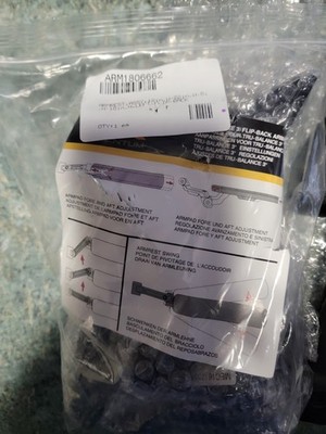 QUANTUM BRAND NEW ARMREST ASSEMBLIES RT & LFT. ARM1806662 AND ARM1806663
