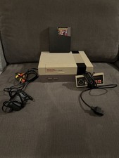 Nintendo NES Grey Console With 1 Game