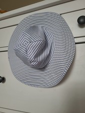 RuffleButts Blue White Seersucker Beach Sun Swim Hat Blue White Striped 3T-5