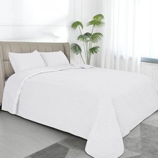 Full/Queen Size Reversible Quilt Set Full/Queen 88''x92'' Damask-white/White