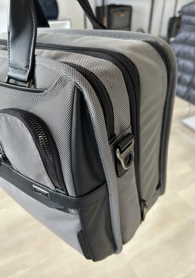 NEW Tumi ALPHA X Expandable Organizer Laptop Brief Briefcase - METEOR GREY ❗️ - Image 3 of 4
