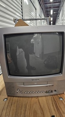 Toshiba MD13Q42 13'' CRT TV DVD Combo No Remote Retro Gaming Tube TV Television 