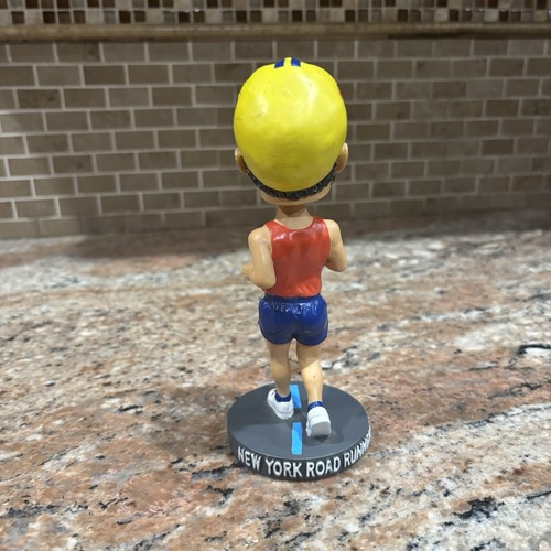 Marathon Runner di New York Fred Lebow New York Road Runners Nodder Bobblehead RARO! - Foto 4 di 9