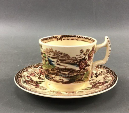 Royal Staffordshire ""Tonquin"" von Clarice Cliff Miniatur-Teetasse & Untertasse