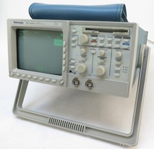 Tektronix TDS 430A 2 Channel, 400MHz 100MS/s Digitizing Oscilloscope 1M, 05, 2F