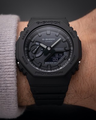 g shock triple black