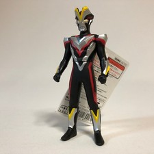 Bandai Ultraman Victory Ultra Hero Series 28 Pvc Figure Tsuburaya Sofvi Statue