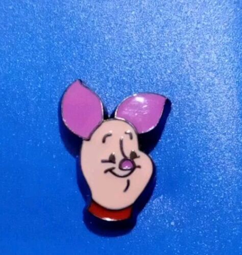 Disney Shoe/Croc Pin Winnie The Pooh Piglette Pin Ages 3+ SLS - Picture 2 of 3