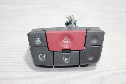 Schalterleiste Warnblinkschalter 735357113 Fiat Panda 169 Bj,09 1.1L 5P