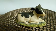 Border fine arts Sitting Calf, By Geenty