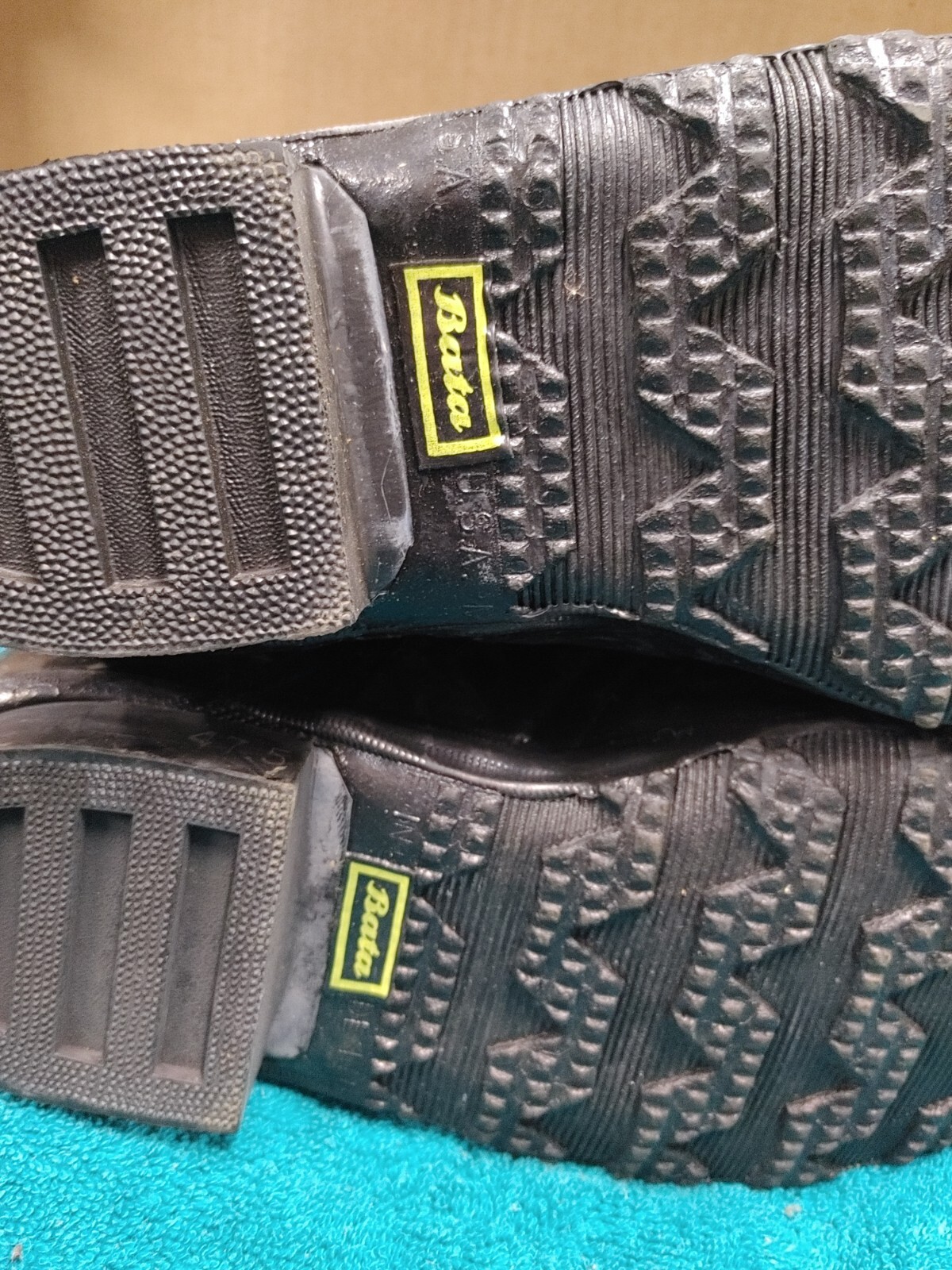 NOS 1985 NotIssued BATA US MILITARY ARCTIC COLD WEATHER MICKEYMOUSE