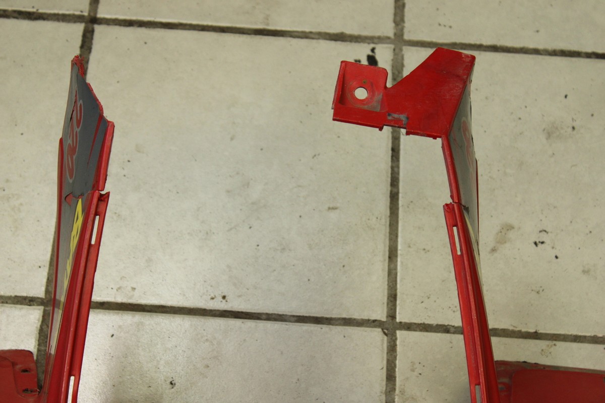 2000 Kawasaki Bayou 220 Red Front Fender | 3500413806L