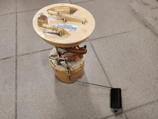 Volvo V50 2005 2.0D 100kW Fuel Level Sensor Fuel Level Transmitter 3M51-9275