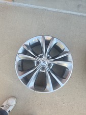 2020 Dodge Charger SXT Wheel Qty 1