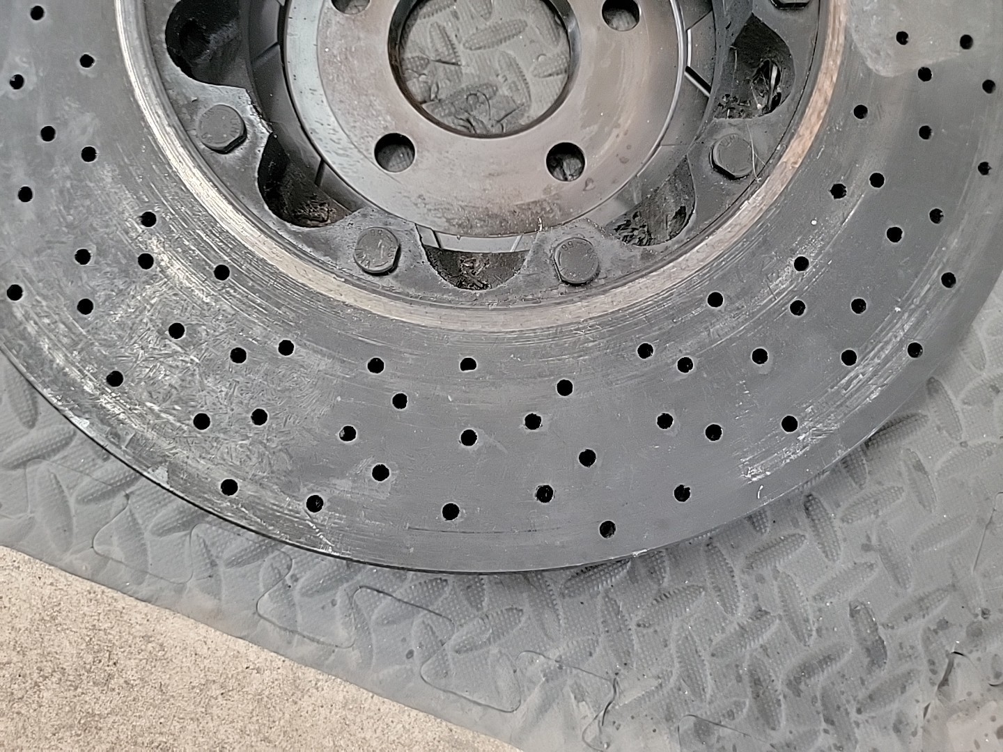 2018 McLaren 720S Brembo Front Passenger Right Carbon Ceramic Rotor Oem