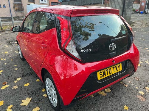 2020 REG TOYOTA AYGO X PLAY MANUAL EURO 6 ULEZ YARIS FULL TOYOTA SERVICE - Picture 6 of 12