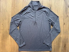 Vuori Ease Performance Stretch Half 1/2 Zip LS Pullover Gray V2001 Men's Large
