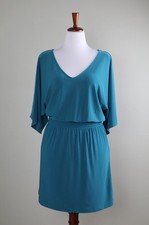 WHITE HOUSE BLACK MARKET NWT $110 Kimono Smocked Slinky Dress Size Large