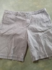 Magellan Outdoors Womens Gray Chino Shorts Size 16 Mid Rise Casual Hiking Trail